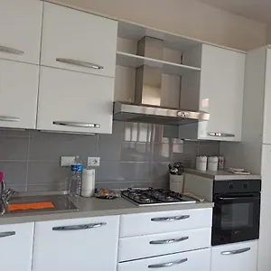 Casa Vacanze Giulia A Careggi Wi-fi Appartamento Firenze